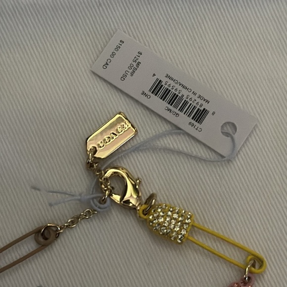 Coach safety pin bracelet. - Picture 5 of 5